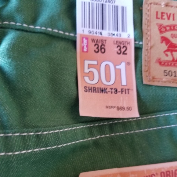 Levis - Picture 6 of 6